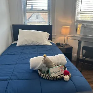 Guest house Cozy Private Bedrooms Kitchen Wifi
